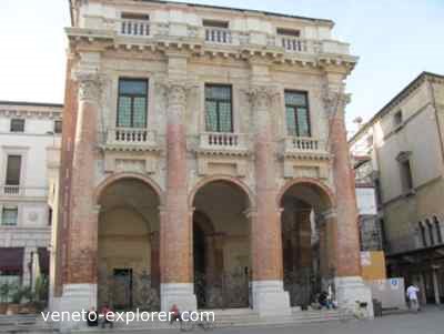 palladio architecture Vicenza, Loggia Capitaniato